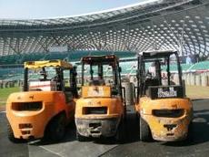 專業(yè)高效 | 深圳南山飛達(dá)叉車吊車出租與叉車租賃服務(wù)